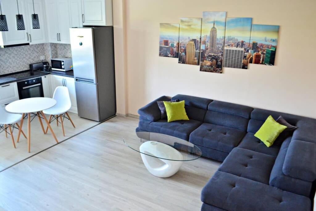 M&M Apartment ออราแด ภายนอก รูปภาพ