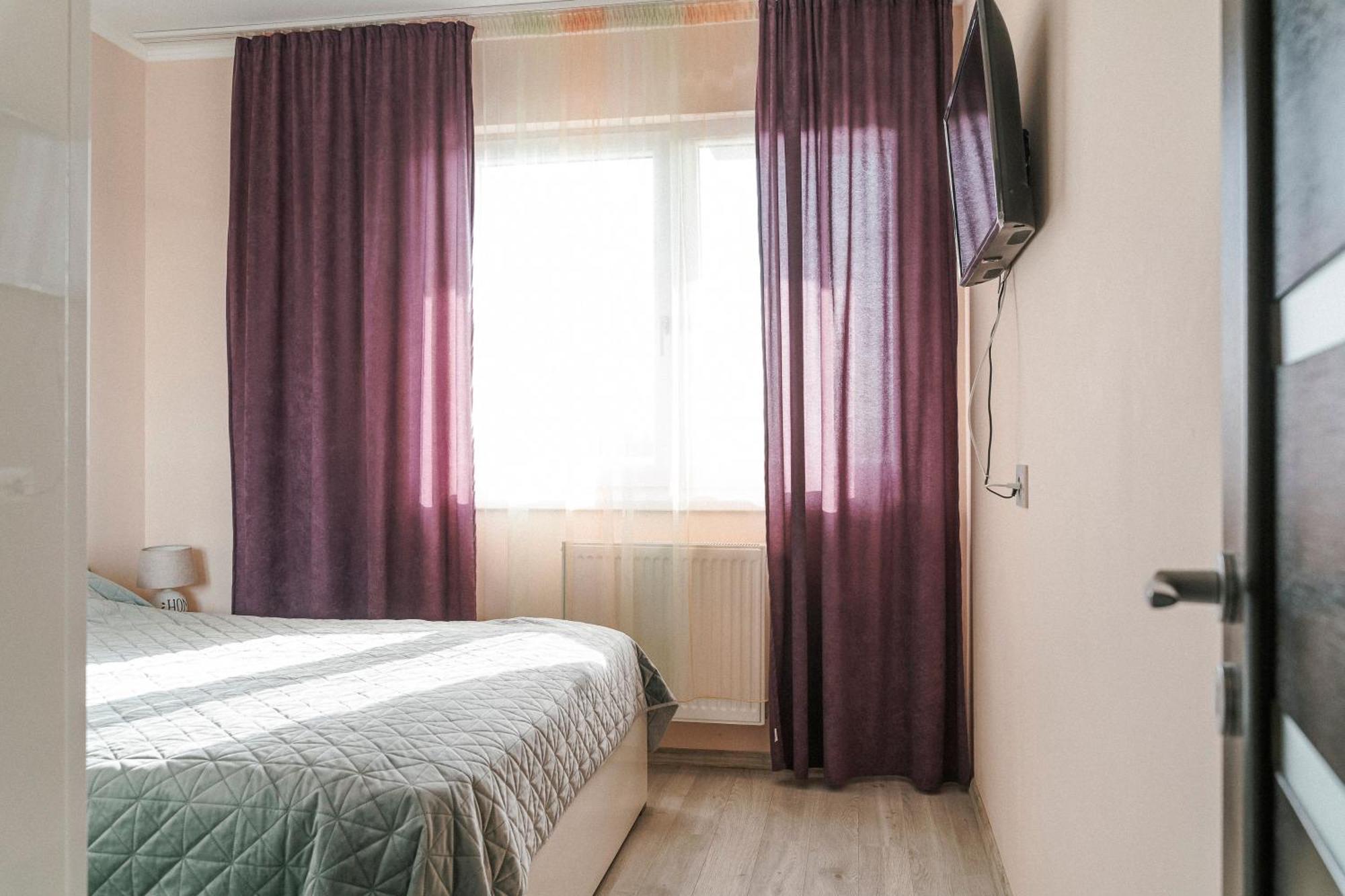 M&M Apartment ออราแด ภายนอก รูปภาพ