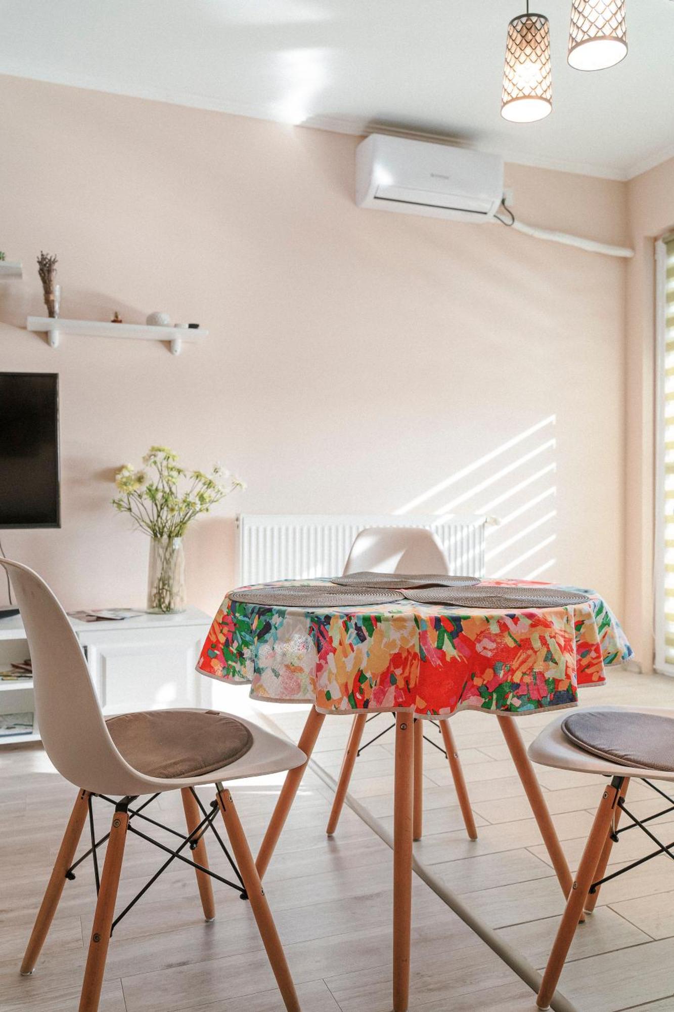 M&M Apartment ออราแด ภายนอก รูปภาพ